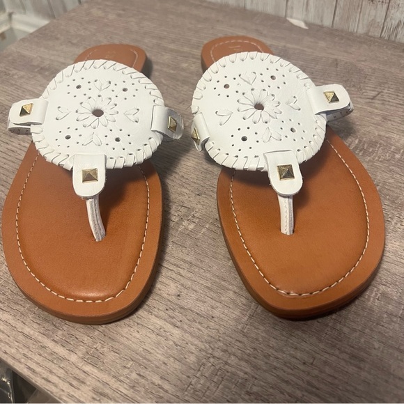 Jack Rogers White Sandals 7 - Picture 1 of 2